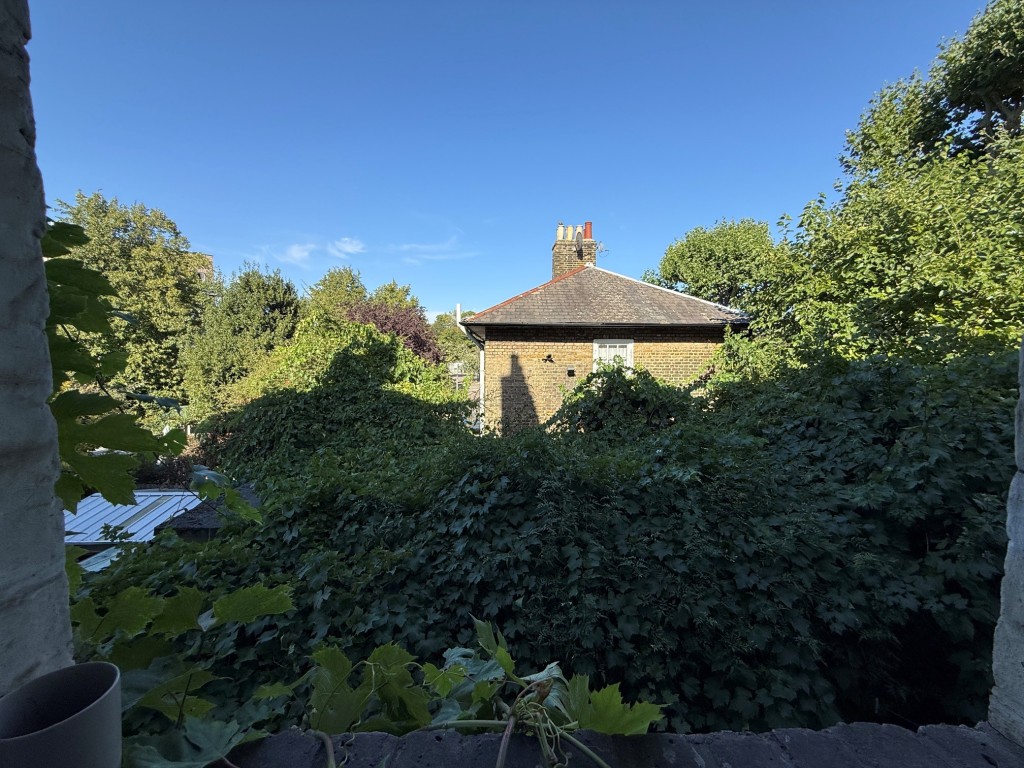 Lot: 210 - FLAT IN NEED OF REFURBISHMENT - View from the Balcony